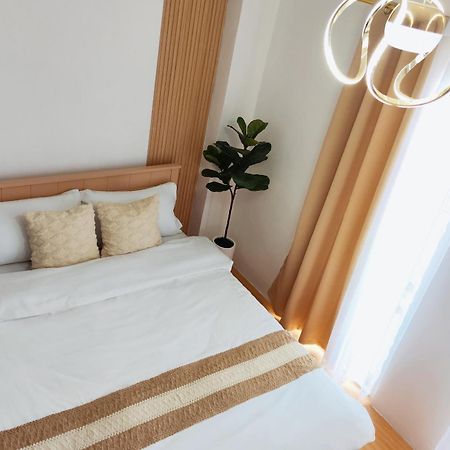 Paradise Realm Condotel Paranaque City Екстер'єр фото